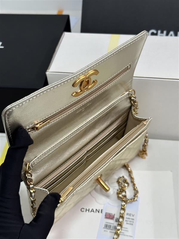 2026127205141843 700